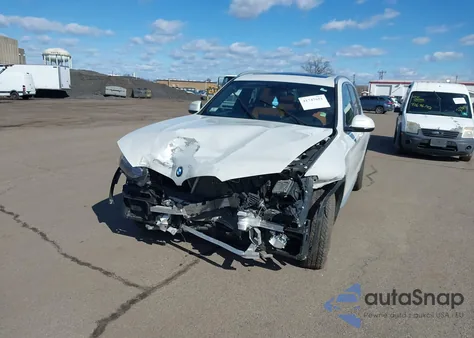 2019 BMW X3 xDrive30I z USA, uszkodzony, nr VIN 5UXTR9C53KLE14519